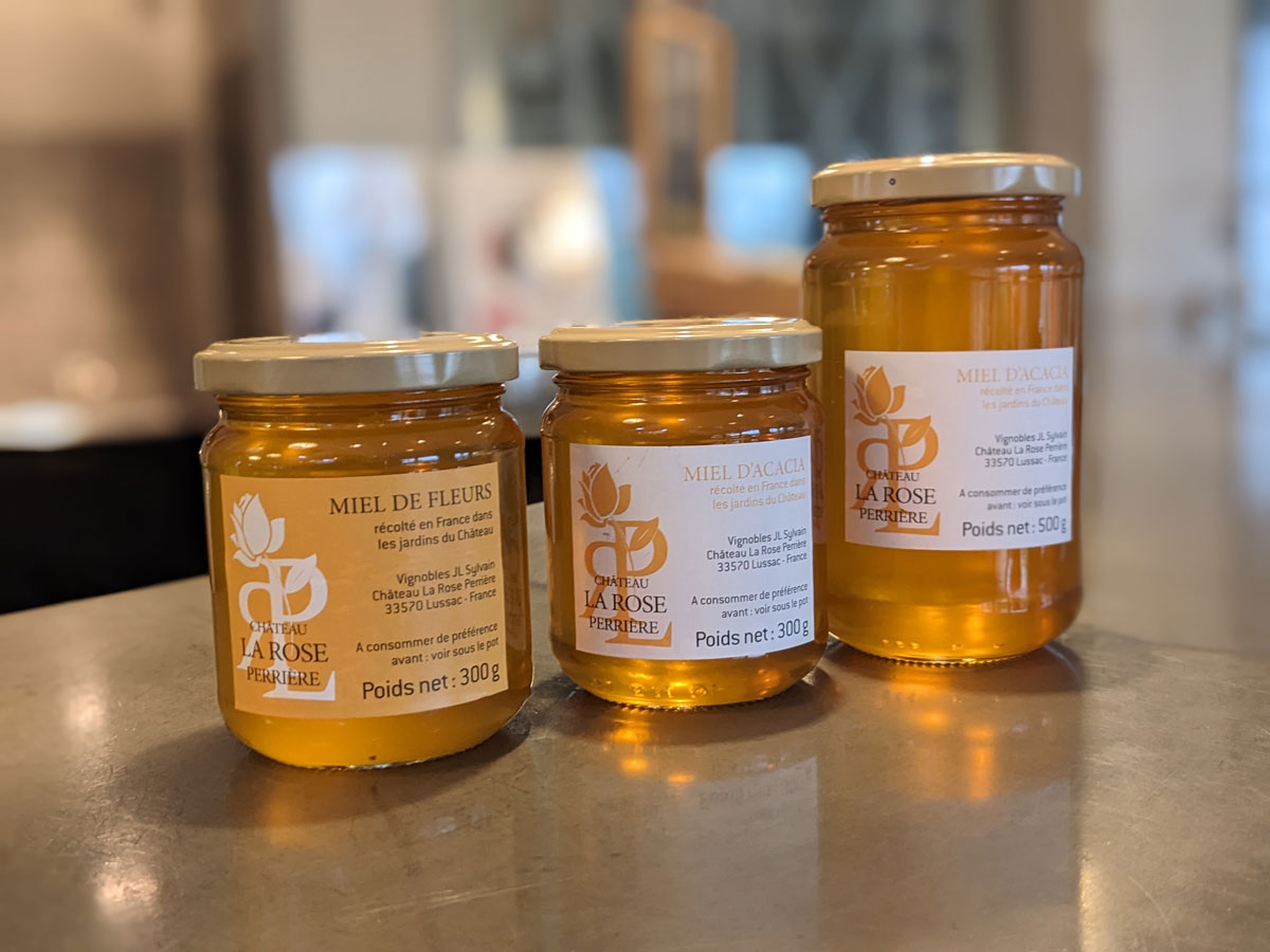 les millésimes 2023 du Château la Rose Perriere : miel de fleurs et miel d’acacia