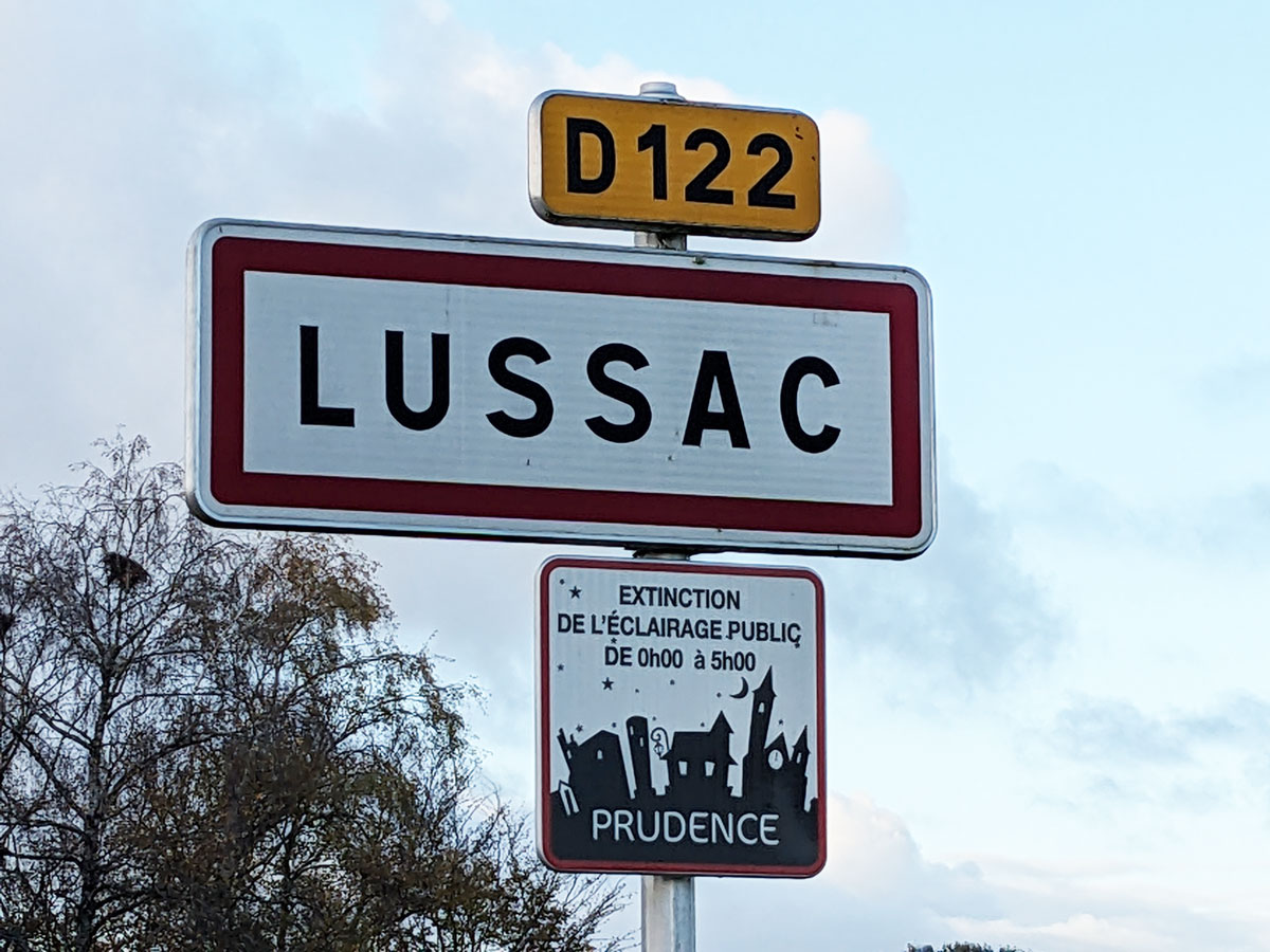 Panneau de signalisation Lussac
